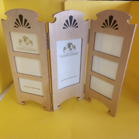 Picture Frame - Photo Screen Divider Style, Accordion, 7 photo spaces avail New - Picture 2 of 14